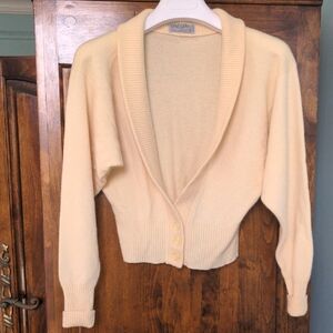 100% Cashmere Jaeger Cream Women's Sweater, Vintage, Excellent Condition